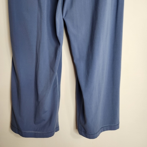 Lululemon Align Wide Leg Crop 23" In Water Drop Size 6 - Picture 10 of 16